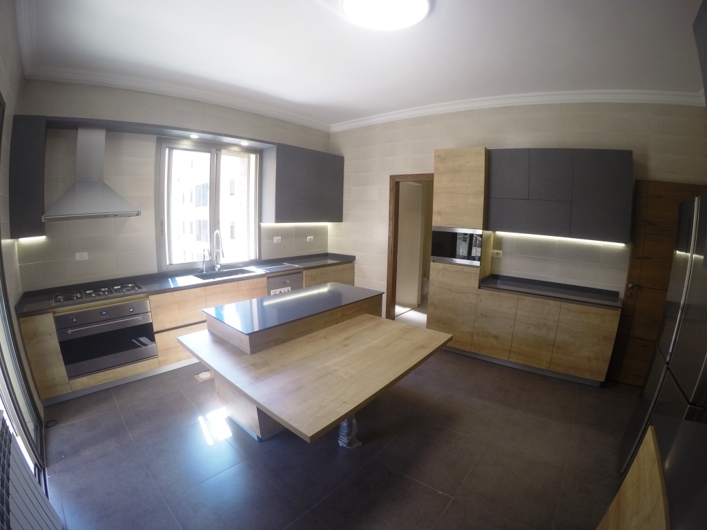 Apartment for rent in Raabweh FC8131