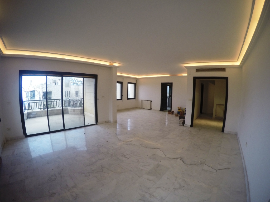 Apartment for Sale in Mtayleb FC8139