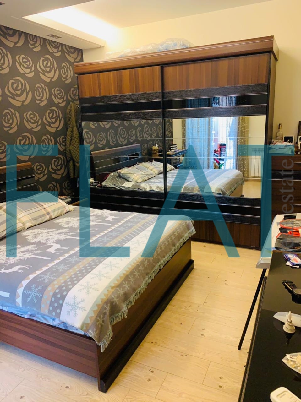 Decorated Apartment for Sale in Zekrit FC9312