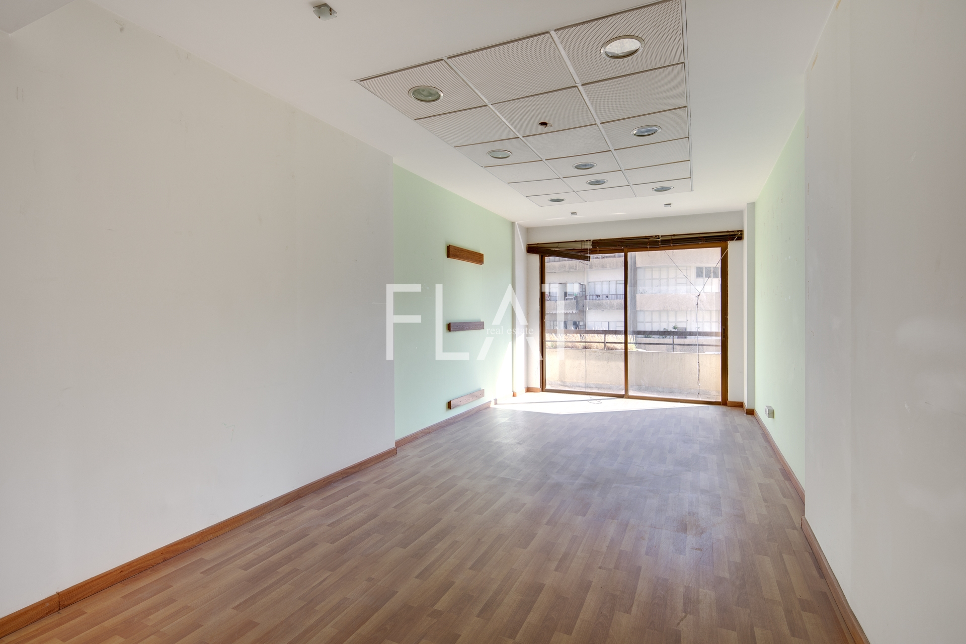 Spacious Office for Rent in Antelias &#8211; FC2156