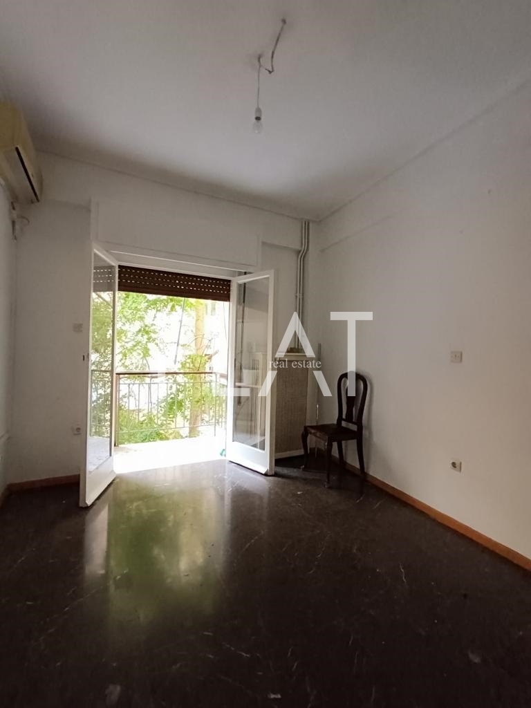 Apartment for Sale in Athens, center Plateia Koliatsou –Ouiliam Kingk11 | 57,500 Euro