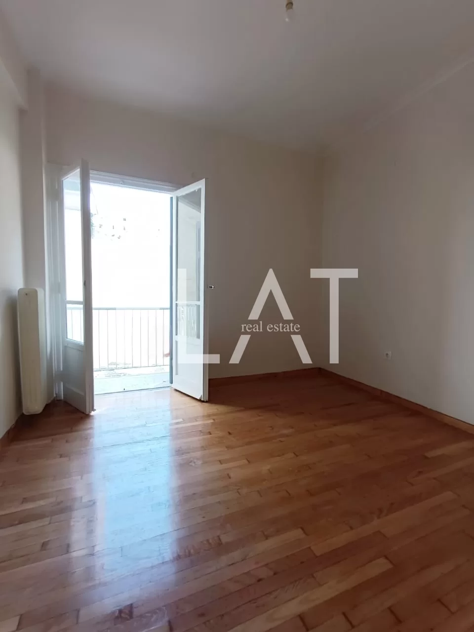 Apartment for Sale Athens, Center Plateia Attikis Michail Voda &#8211; 72,500 Euro