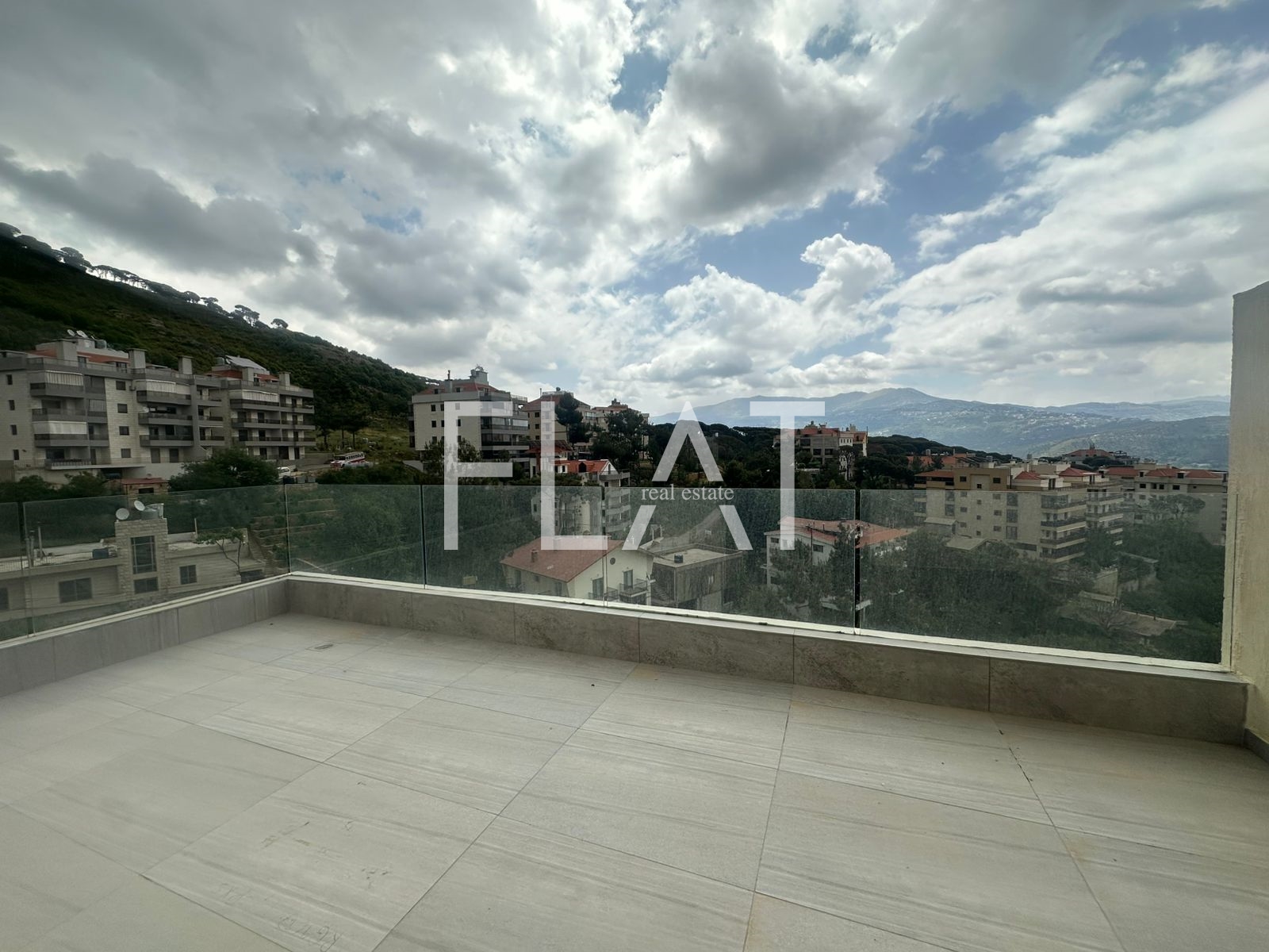 Rooftop for Sale in Mar Moussa, Al Douar  